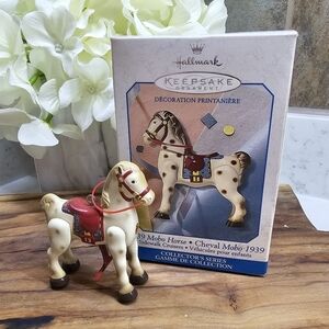 Hallmark Keepsake Ornament Sidewalk Cruisers Series 1939 Mobo Horse